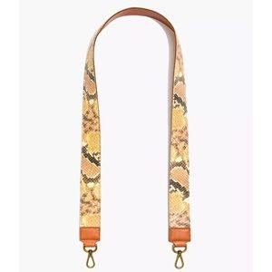 Madewell snakeskin embossed leather shoulder bag strap